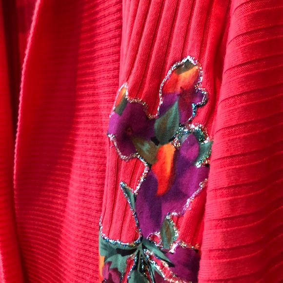 Vintage | Wool Blend Coral Floral Details Cardigan - Picture 6 of 12